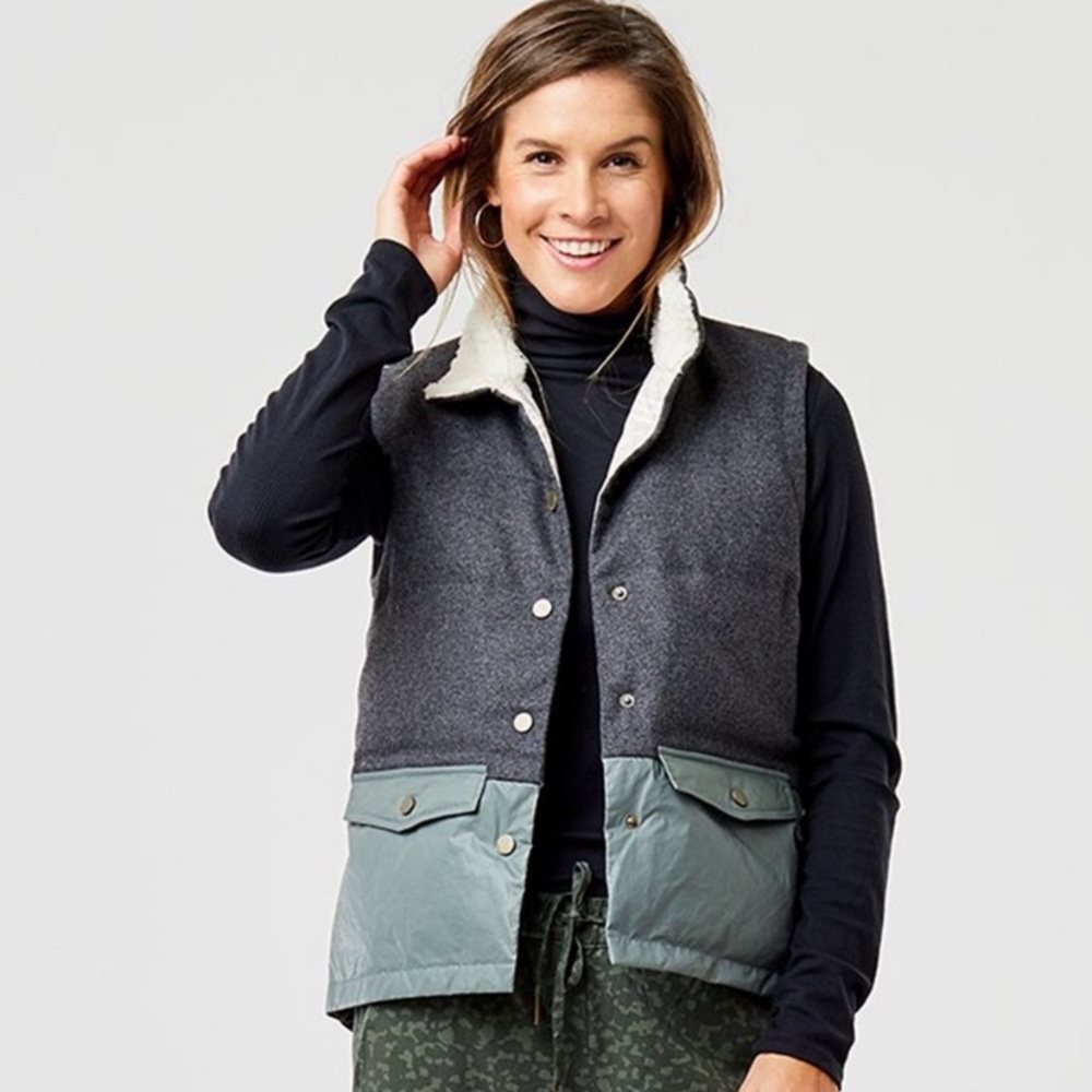 Carve Designs Charcoal and Sage Vest
